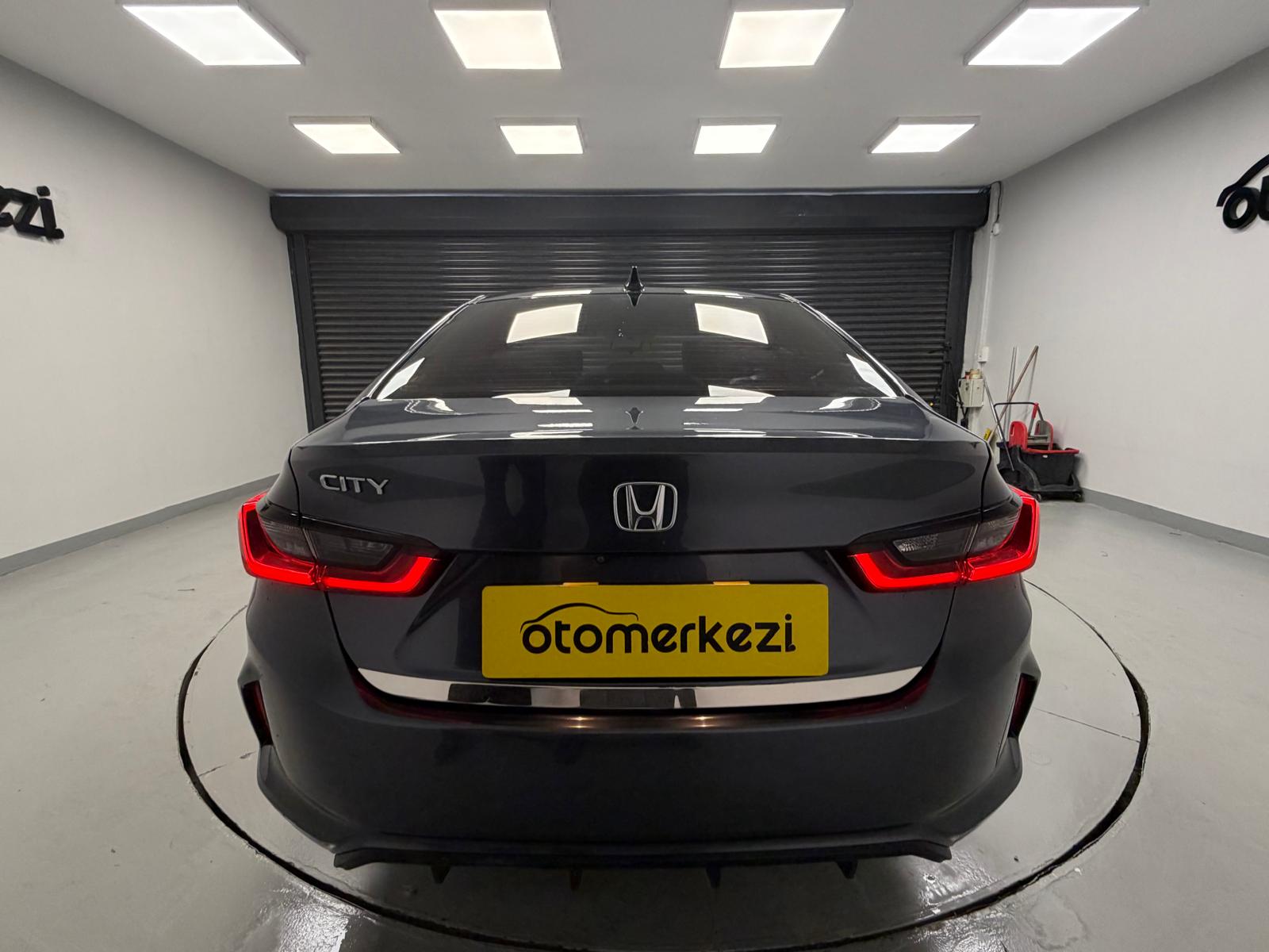 HONDA CITY 14